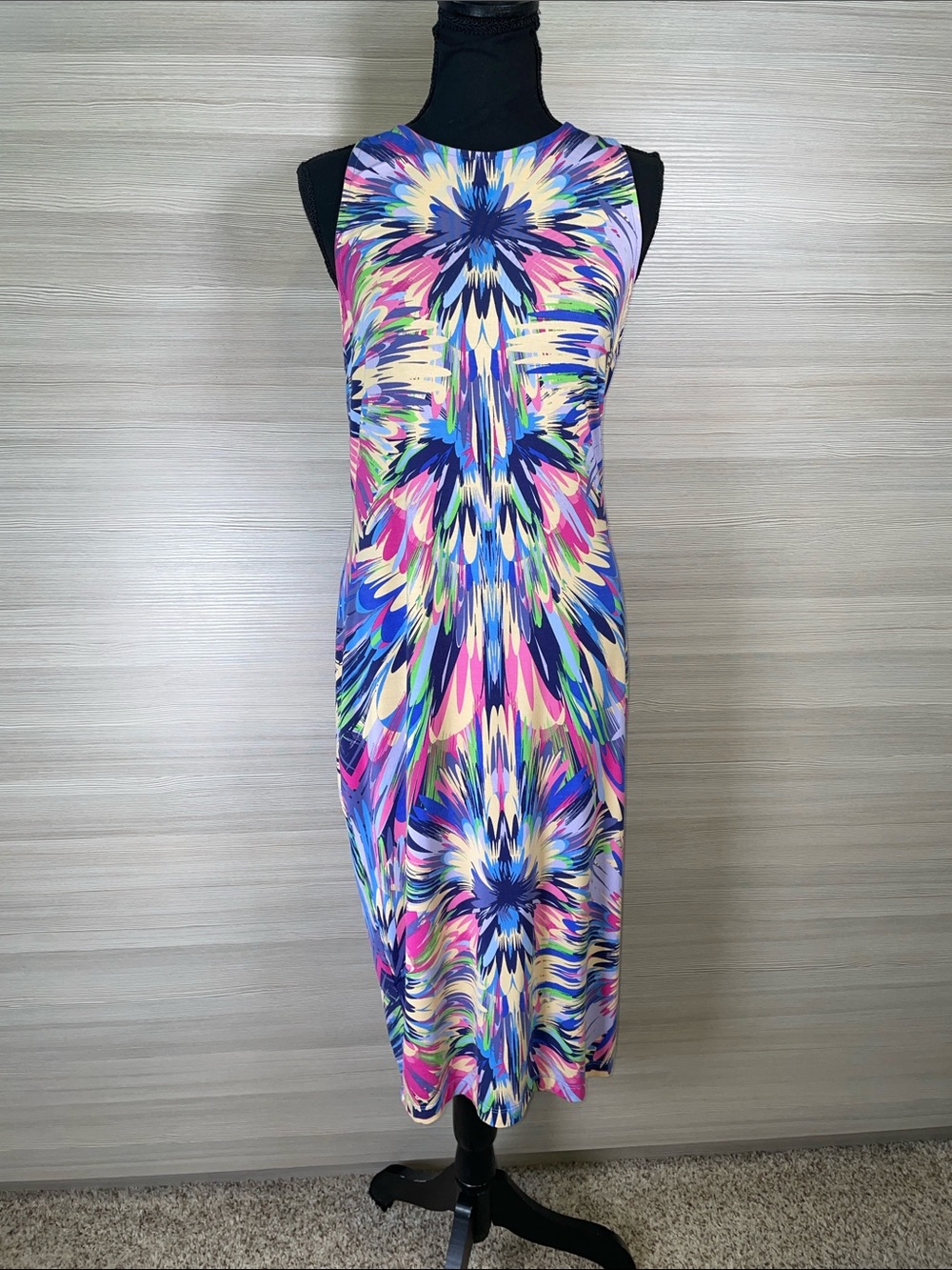 Tori Richard Honolulu Kaleidoscope Sleeveless Stretch Midi Dress Size Medium